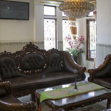 Hotel Wiwi Perkasa 2 Indramayu Екстериор снимка